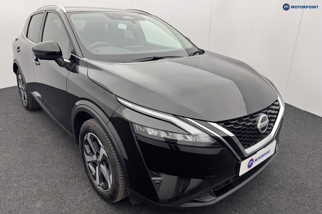 Nissan Qashqai N-Connecta Manual Petrol SUV - Stock Number (1566410) - 24th supplementary image
