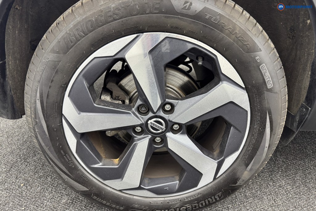 Nissan Qashqai N-Connecta Manual Petrol SUV - Stock Number (1566410) - 29th supplementary image
