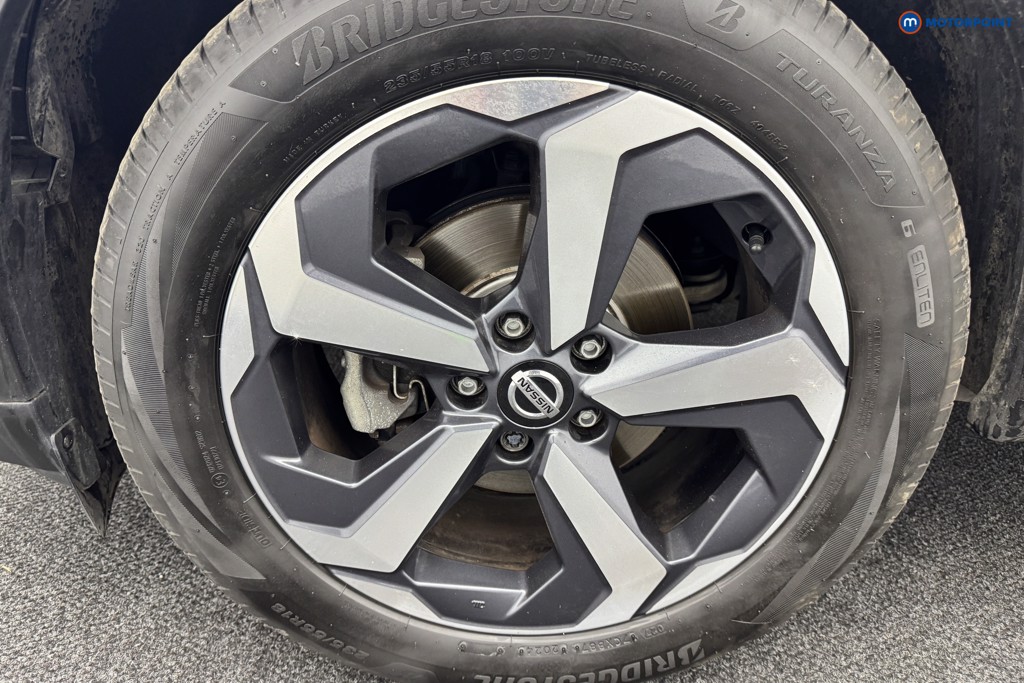 Nissan Qashqai N-Connecta Manual Petrol SUV - Stock Number (1566410) - 31st supplementary image