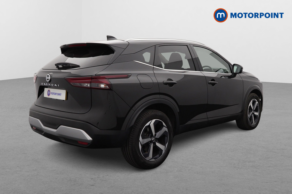 Nissan Qashqai N-Connecta Manual Petrol SUV - Stock Number (1566410) - Drivers side rear corner