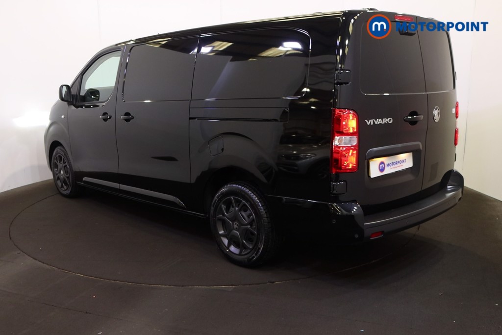 Vauxhall Vivaro PRO Manual Diesel Panel Van - Stock Number (1567172) - Passenger side rear corner