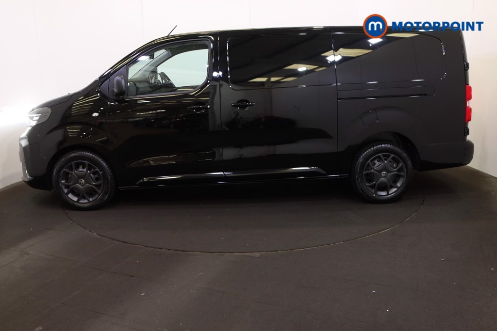 Vauxhall Vivaro PRO Manual Diesel Panel Van - Stock Number (1567172) - Passenger side
