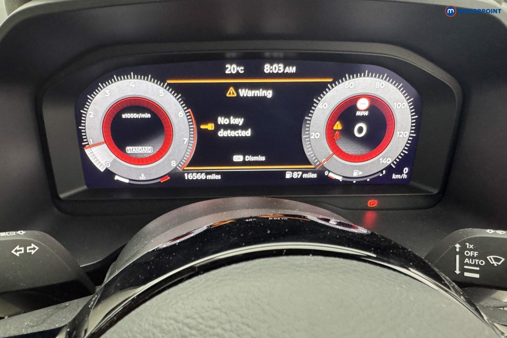 Nissan Qashqai Tekna Manual Petrol SUV - Stock Number (1567400) - 9th supplementary image