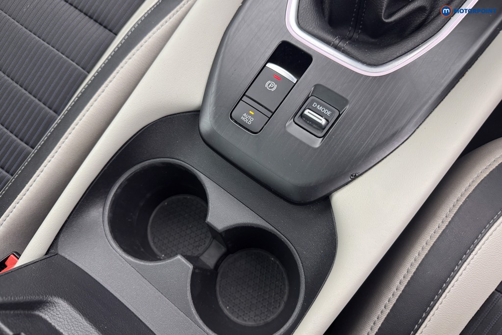 Nissan Qashqai Tekna Manual Petrol SUV - Stock Number (1567400) - 14th supplementary image