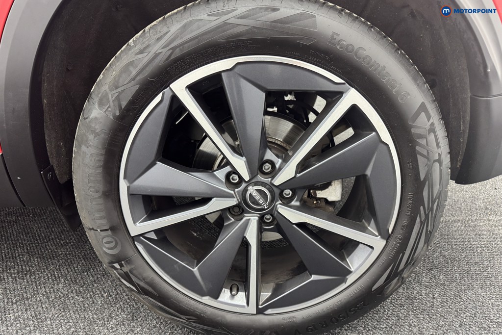 Nissan Qashqai Tekna Manual Petrol SUV - Stock Number (1567400) - 37th supplementary image