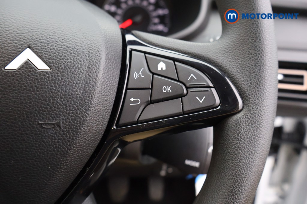 Dacia Sandero Stepway Essential Manual Petrol Hatchback - Stock Number (1567468) - 5th supplementary image
