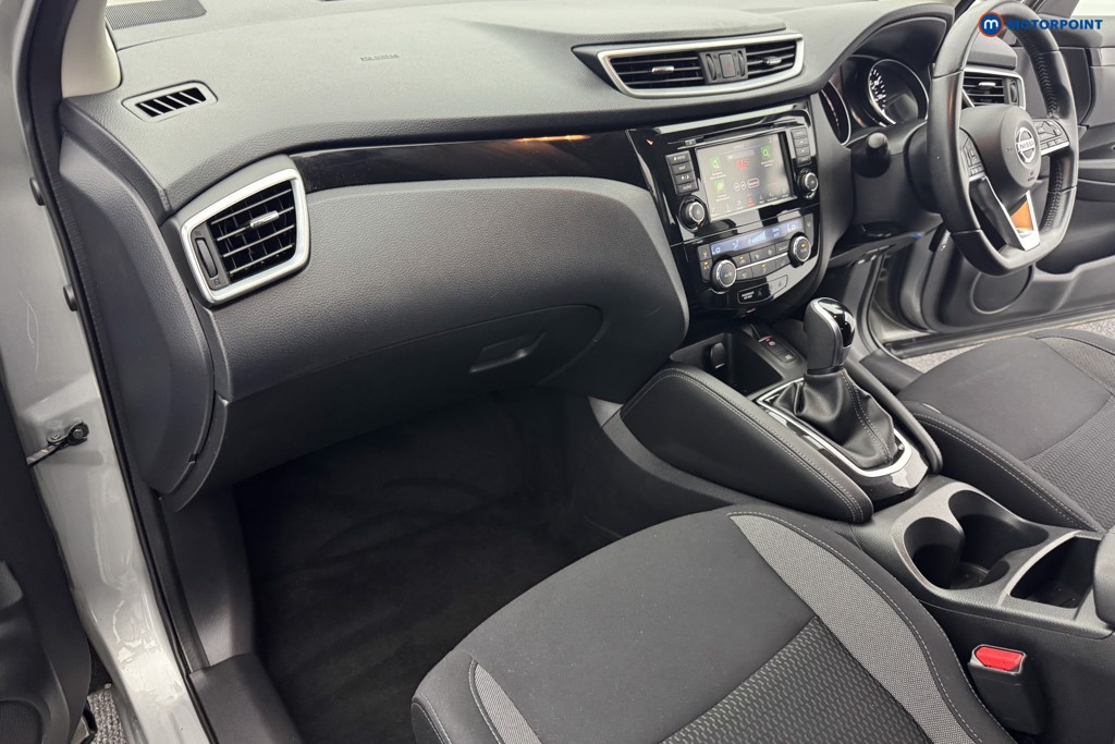 Nissan Qashqai Acenta Premium Automatic Petrol SUV - Stock Number (1567579) - 8th supplementary image