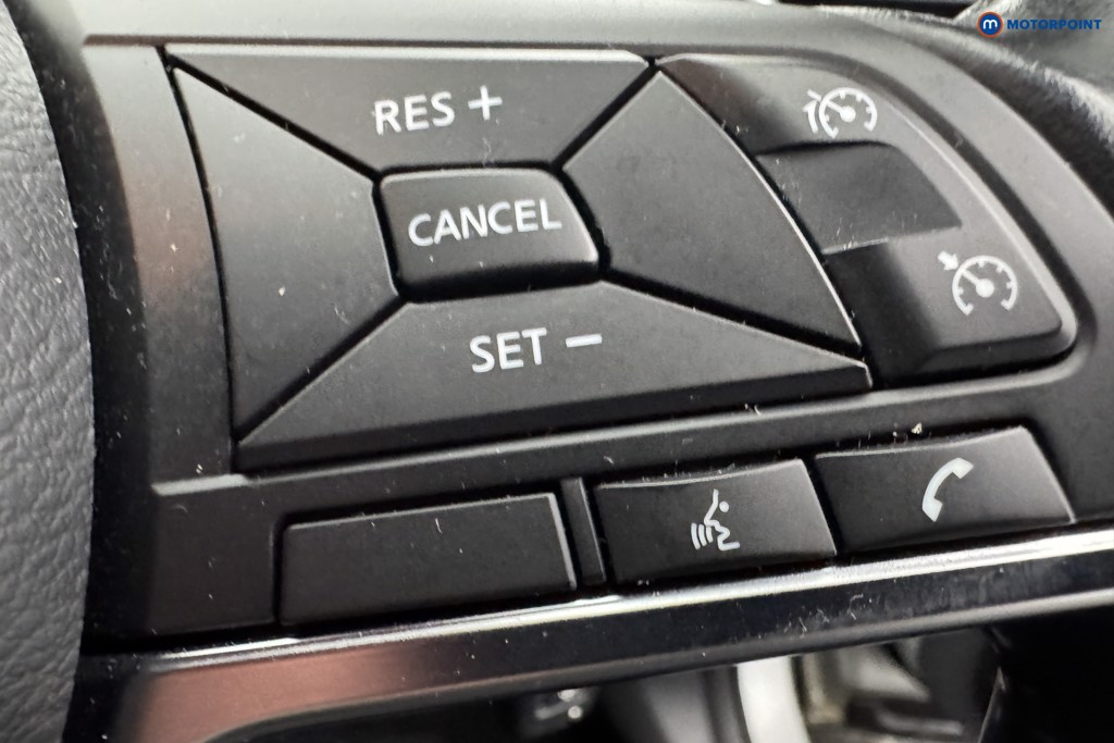 Nissan Qashqai Acenta Premium Automatic Petrol SUV - Stock Number (1567579) - 20th supplementary image