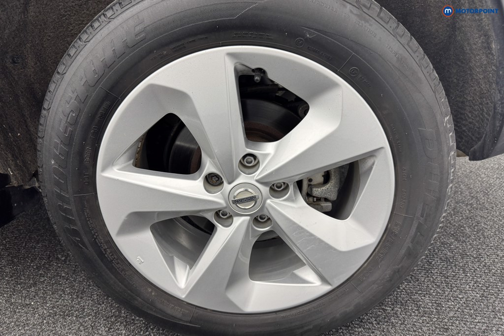 Nissan Qashqai Acenta Premium Automatic Petrol SUV - Stock Number (1567579) - 36th supplementary image