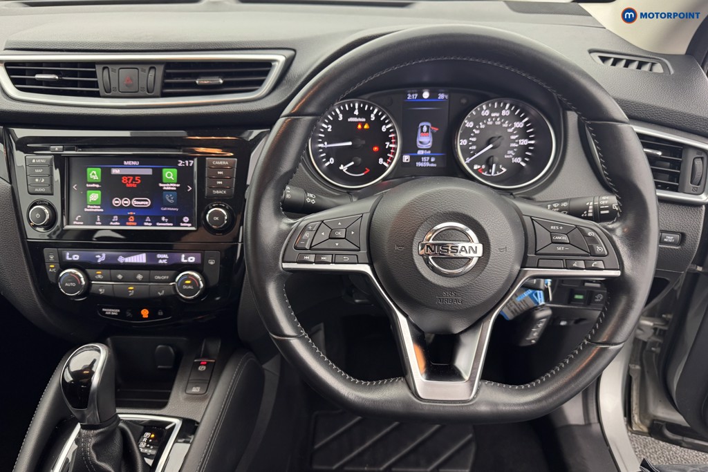 Nissan Qashqai Acenta Premium Automatic Petrol SUV - Stock Number (1567579) - 1st supplementary image