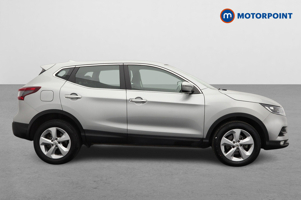Nissan Qashqai Acenta Premium Automatic Petrol SUV - Stock Number (1567579) - Drivers side