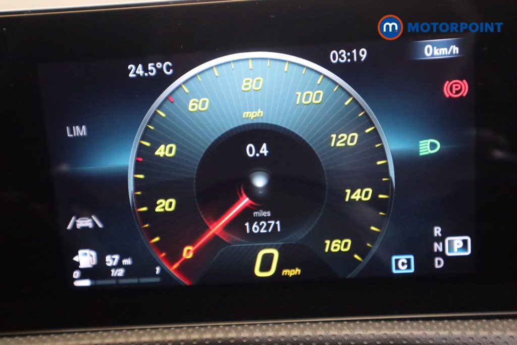 Mercedes-Benz CLA Amg Line Automatic Petrol Estate - Stock Number (1567858) - 4th supplementary image