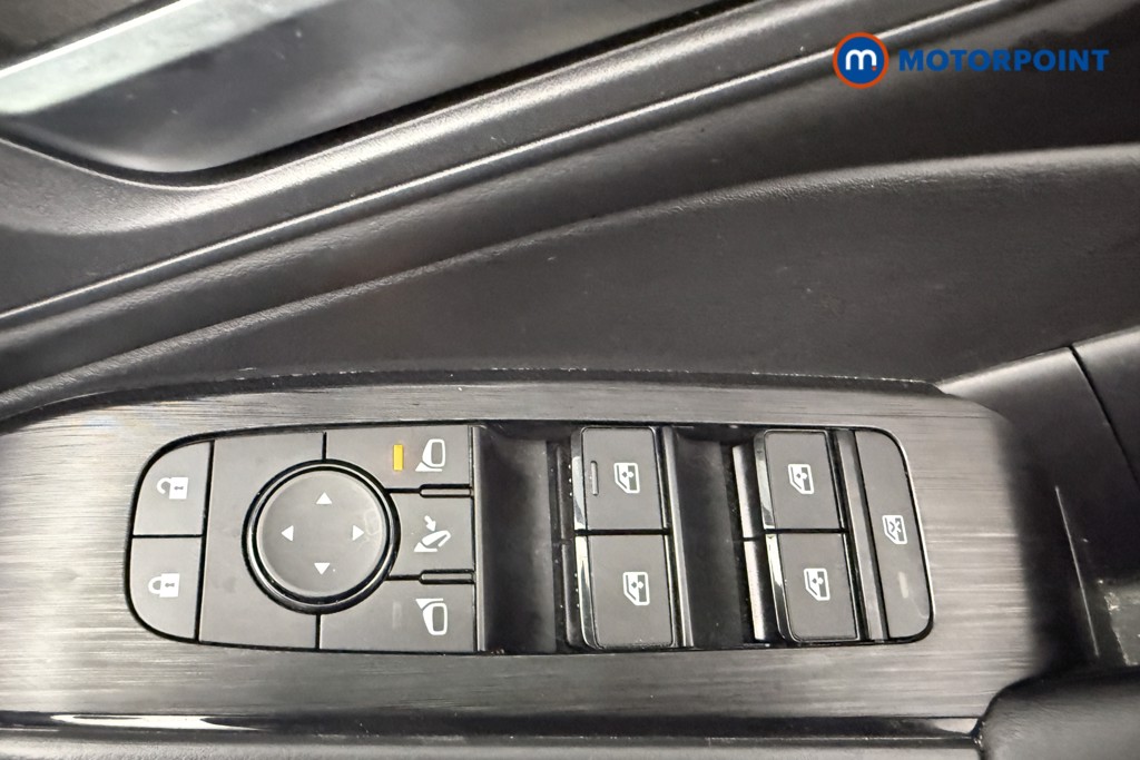 Nissan Qashqai Acenta Premium Automatic Petrol SUV - Stock Number (1568029) - 18th supplementary image