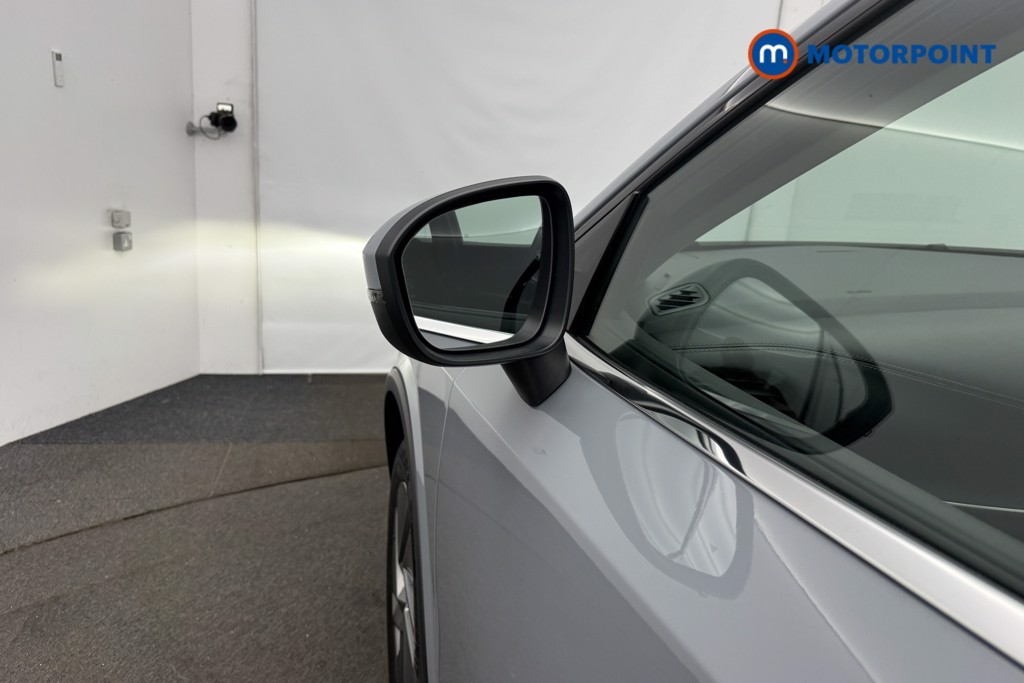 Nissan Qashqai Acenta Premium Automatic Petrol SUV - Stock Number (1568029) - 29th supplementary image