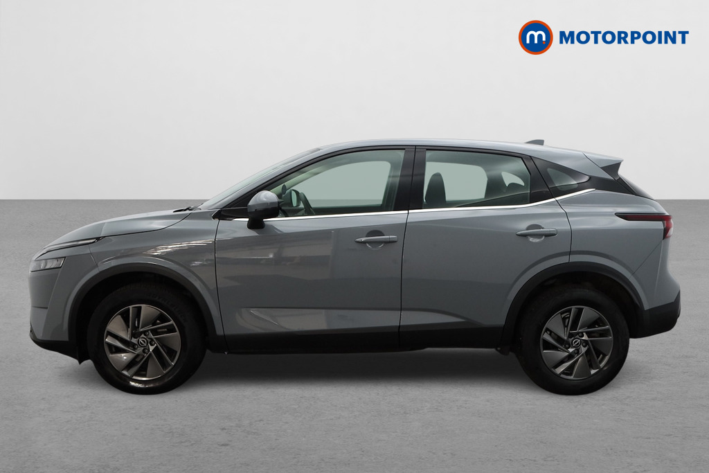 Nissan Qashqai Acenta Premium Automatic Petrol SUV - Stock Number (1568029) - Passenger side