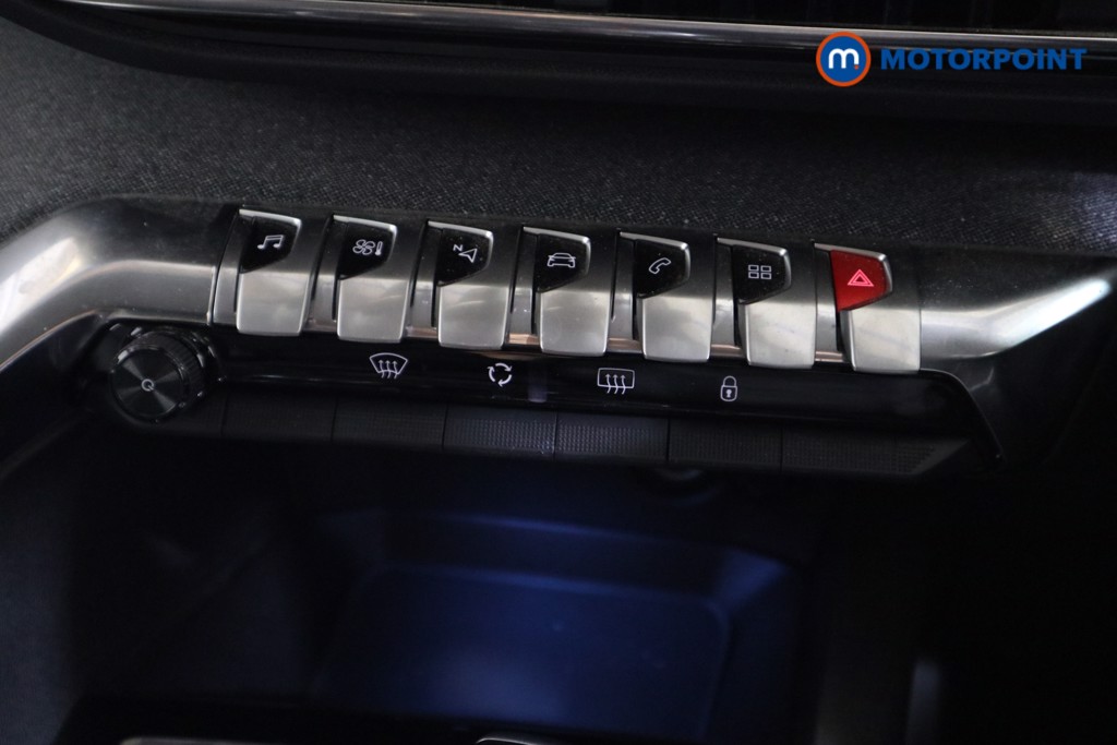 Peugeot 3008 Allure Premium Automatic Petrol SUV - Stock Number (1568447) - 7th supplementary image