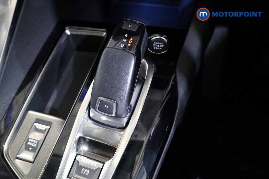 Peugeot 3008 Allure Premium Automatic Petrol SUV - Stock Number (1568447) - 8th supplementary image
