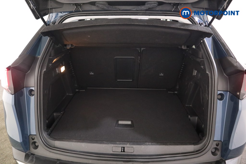 Peugeot 3008 Allure Premium Automatic Petrol SUV - Stock Number (1568447) - 12th supplementary image