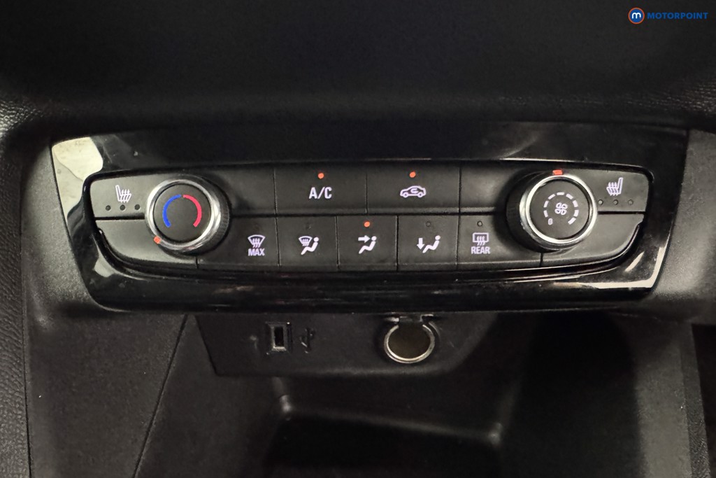 Vauxhall Corsa Elite Nav Premium Automatic Petrol Hatchback - Stock Number (1568500) - 17th supplementary image