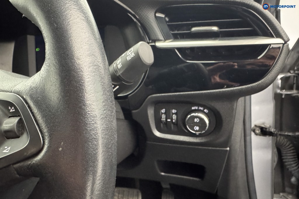 Vauxhall Corsa Elite Nav Premium Automatic Petrol Hatchback - Stock Number (1568500) - 21st supplementary image