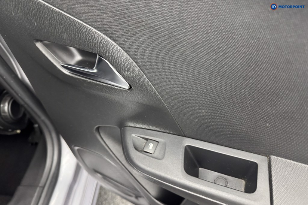 Vauxhall Corsa Elite Nav Premium Automatic Petrol Hatchback - Stock Number (1568500) - 25th supplementary image