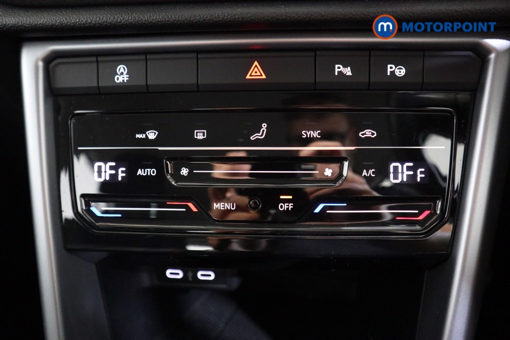 Volkswagen T-Roc Life Manual Petrol SUV - Stock Number (1568598) - 8th supplementary image