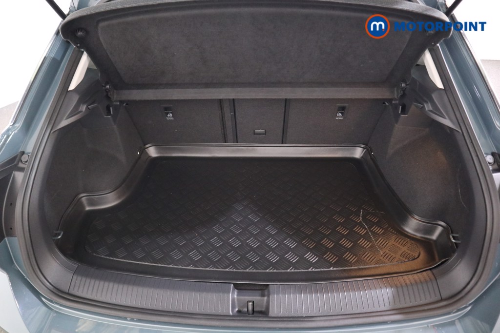 Volkswagen T-Roc Life Manual Petrol SUV - Stock Number (1568598) - 12th supplementary image