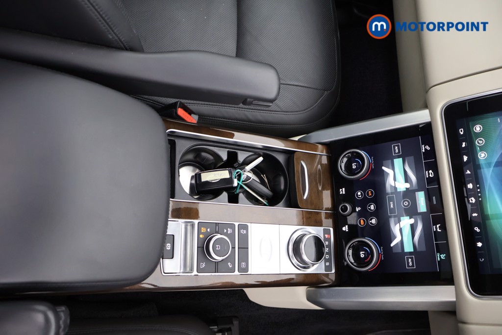 Land Rover Range Rover Vogue Automatic Petrol Plug-In Hybrid SUV - Stock Number (1569123) - 8th supplementary image