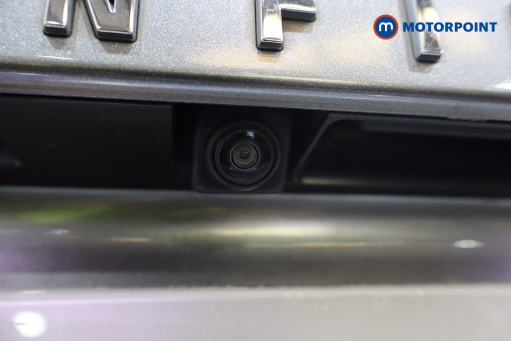 Infiniti Q30 Premium Tech Manual Diesel Hatchback - Stock Number (1569297) - 30th supplementary image