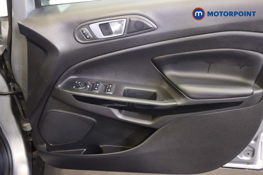 Ford Ecosport Titanium Manual Petrol SUV - Stock Number (1569310) - 13th supplementary image