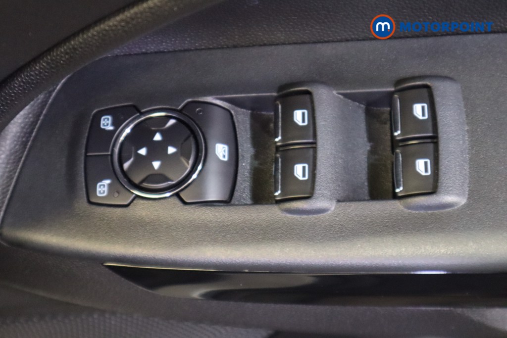 Ford Ecosport Titanium Manual Petrol SUV - Stock Number (1569310) - 15th supplementary image