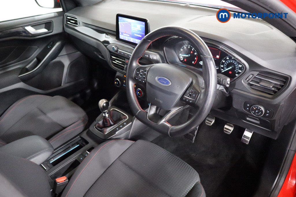 Ford Focus St-Line Manual Petrol Hatchback - Stock Number (1569355) - 1st supplementary image