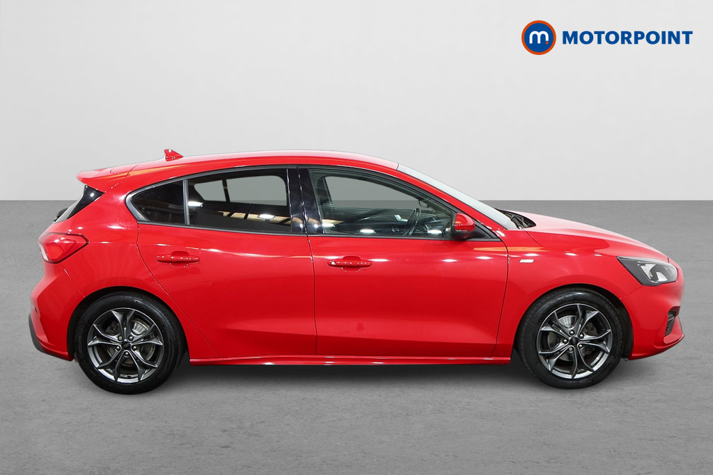 Ford Focus St-Line Manual Petrol Hatchback - Stock Number (1569355) - Drivers side
