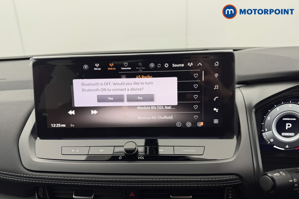 Nissan Qashqai N-Connecta Automatic Petrol SUV - Stock Number (1569466) - 7th supplementary image