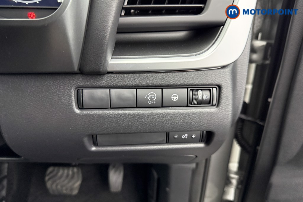 Nissan Qashqai N-Connecta Automatic Petrol SUV - Stock Number (1569466) - 14th supplementary image