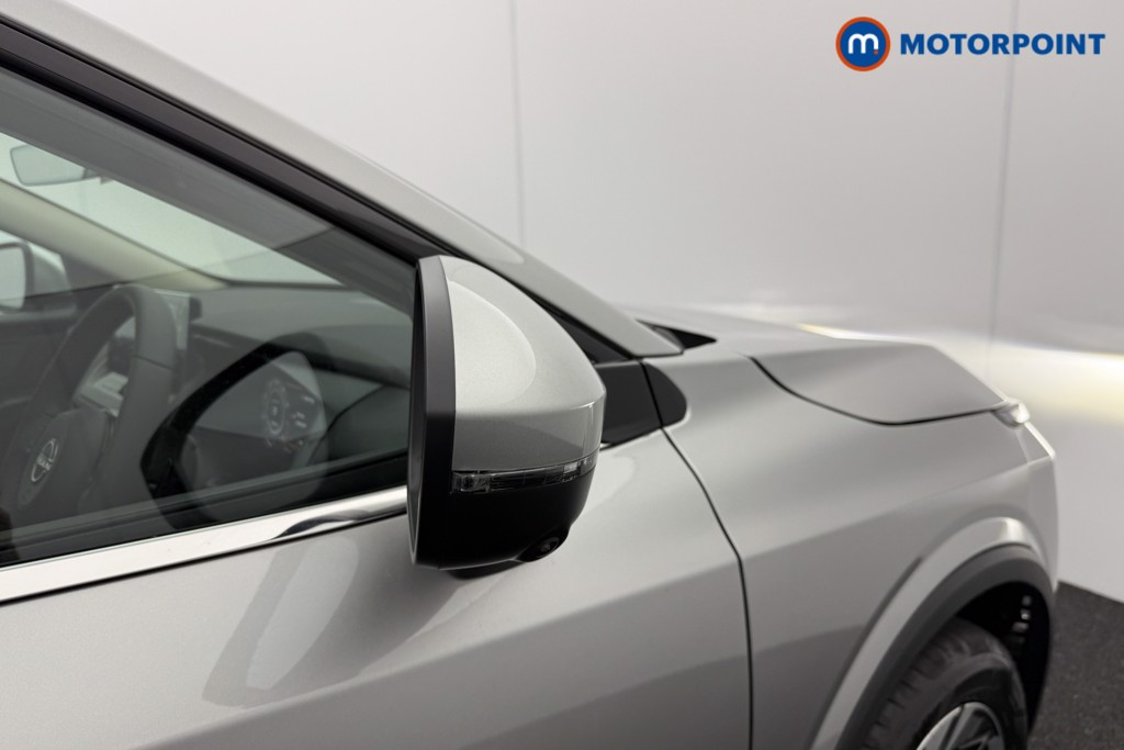 Nissan Qashqai N-Connecta Automatic Petrol SUV - Stock Number (1569466) - 17th supplementary image