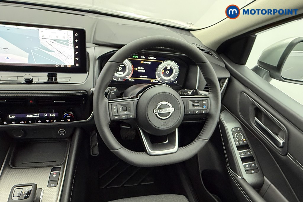 Nissan Qashqai N-Connecta Automatic Petrol SUV - Stock Number (1569468) - 3rd supplementary image