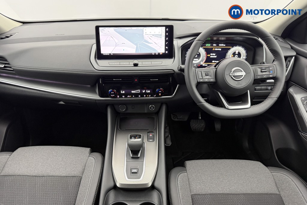 Nissan Qashqai N-Connecta Automatic Petrol SUV - Stock Number (1569468) - 1st supplementary image