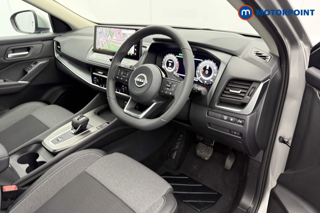 Nissan Qashqai N-Connecta Automatic Petrol SUV - Stock Number (1569469) - 4th supplementary image