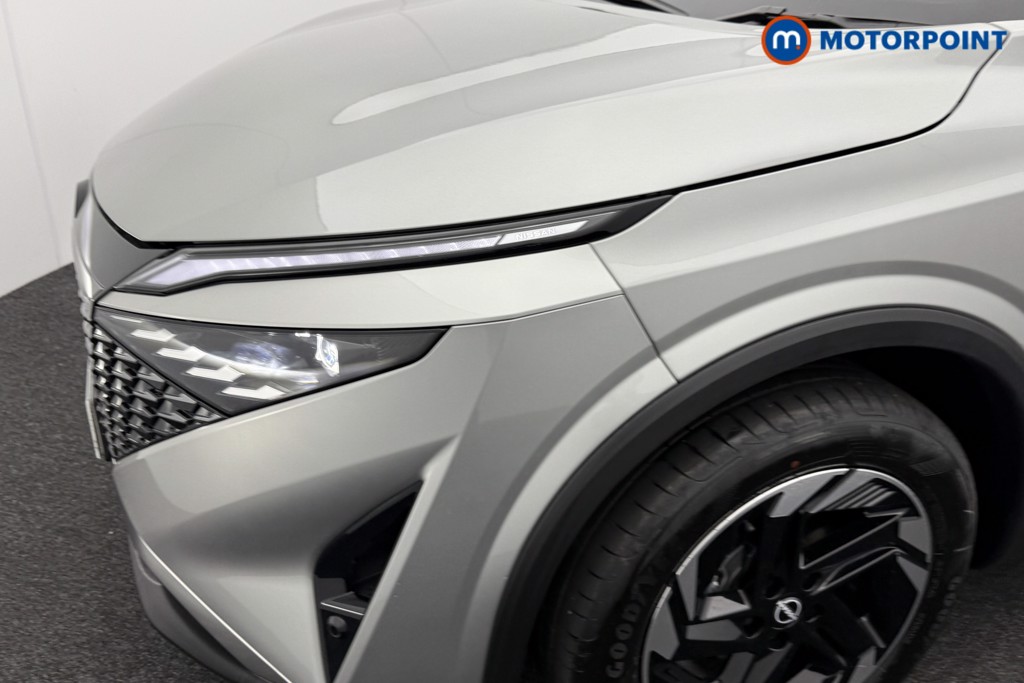 Nissan Qashqai N-Connecta Automatic Petrol SUV - Stock Number (1569469) - 28th supplementary image