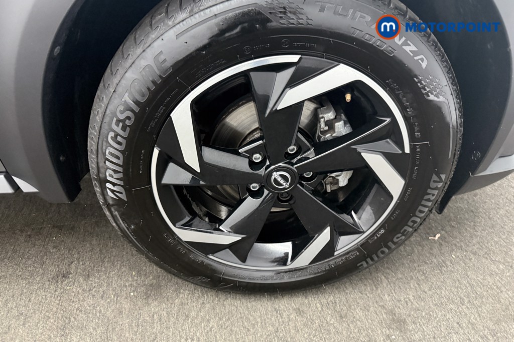 Nissan Juke N-Connecta Automatic Petrol SUV - Stock Number (1569828) - 21st supplementary image