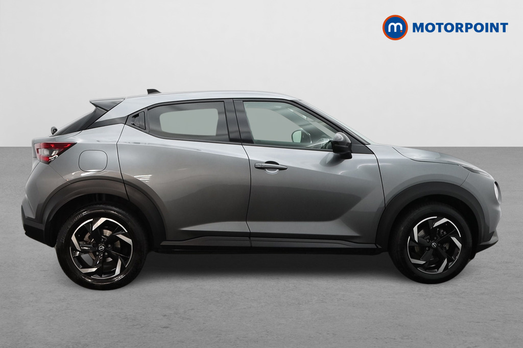 Nissan Juke N-Connecta Automatic Petrol SUV - Stock Number (1569828) - Drivers side