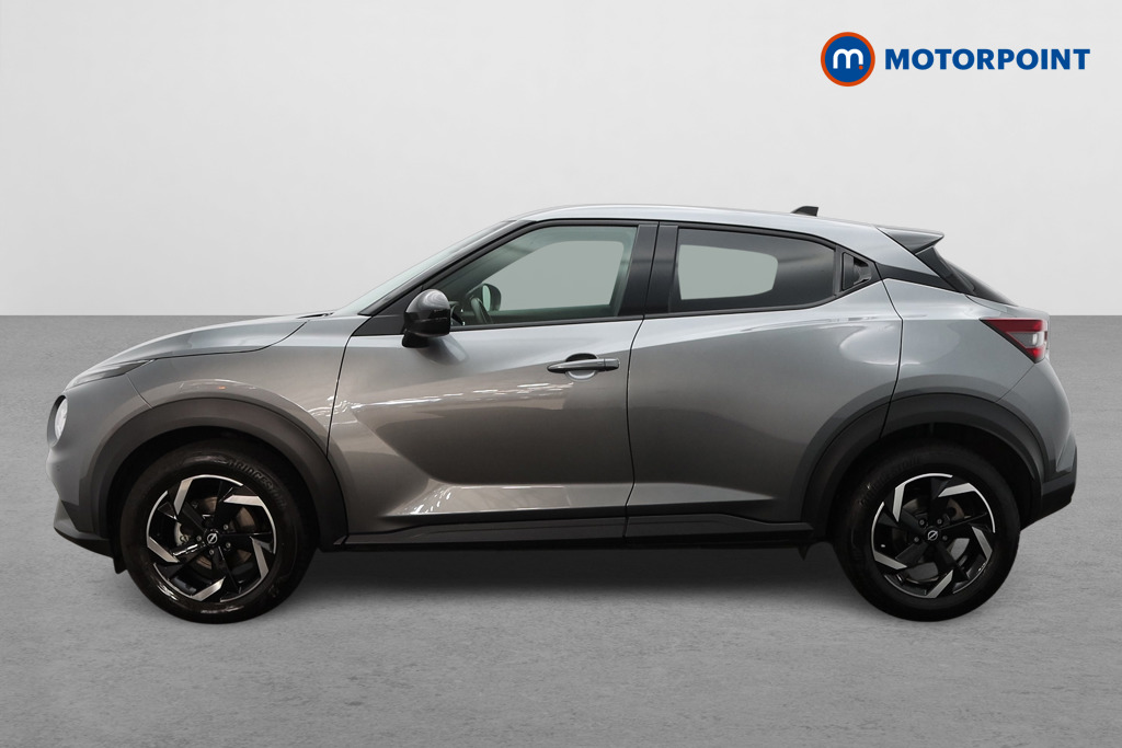 Nissan Juke N-Connecta Automatic Petrol SUV - Stock Number (1569828) - Passenger side