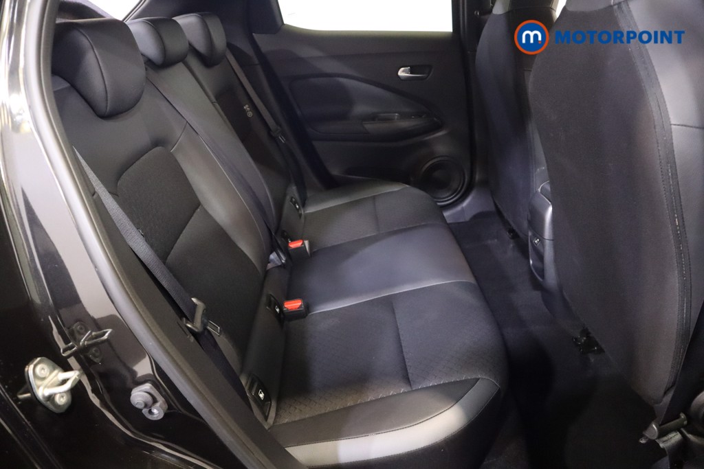 Nissan Juke N-Connecta Automatic Petrol SUV - Stock Number (1569836) - 7th supplementary image