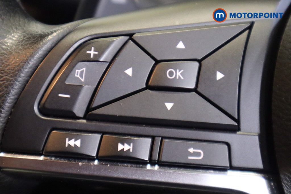 Nissan Juke N-Connecta Automatic Petrol SUV - Stock Number (1569836) - 17th supplementary image