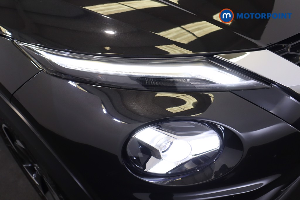 Nissan Juke N-Connecta Automatic Petrol SUV - Stock Number (1569836) - 32nd supplementary image