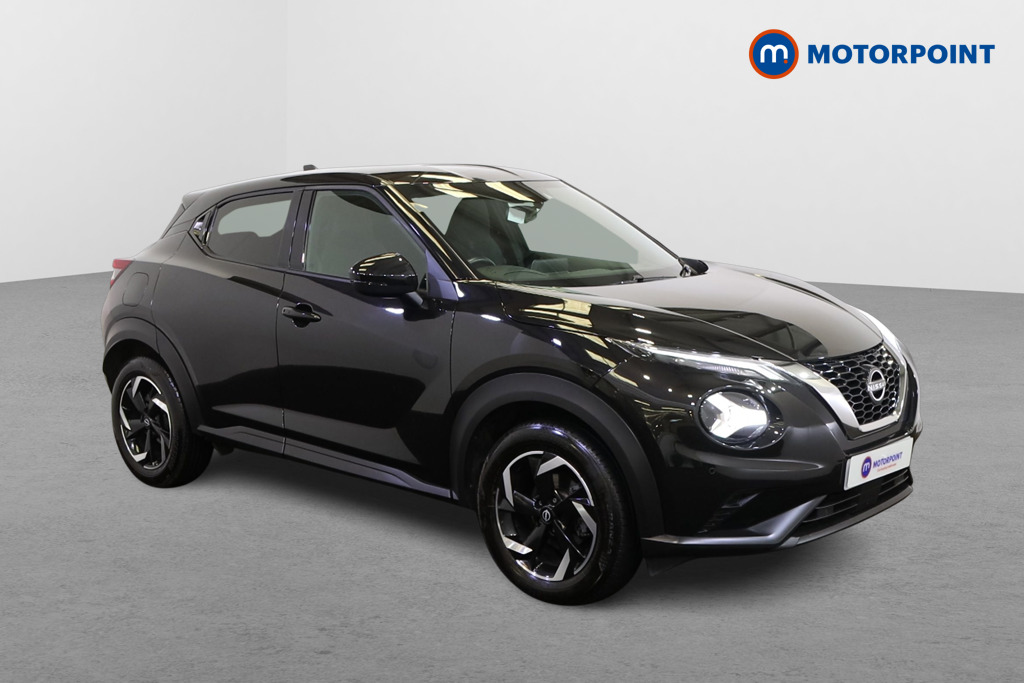 Nissan Juke N-Connecta Automatic Petrol SUV - Stock Number (1569836) - Drivers side front corner