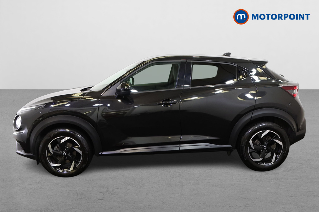 Nissan Juke N-Connecta Automatic Petrol SUV - Stock Number (1569836) - Passenger side