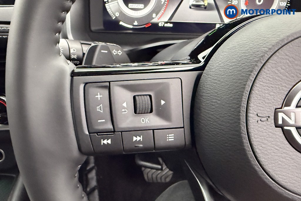 Nissan Qashqai N-Connecta Automatic Petrol SUV - Stock Number (1569870) - 12th supplementary image