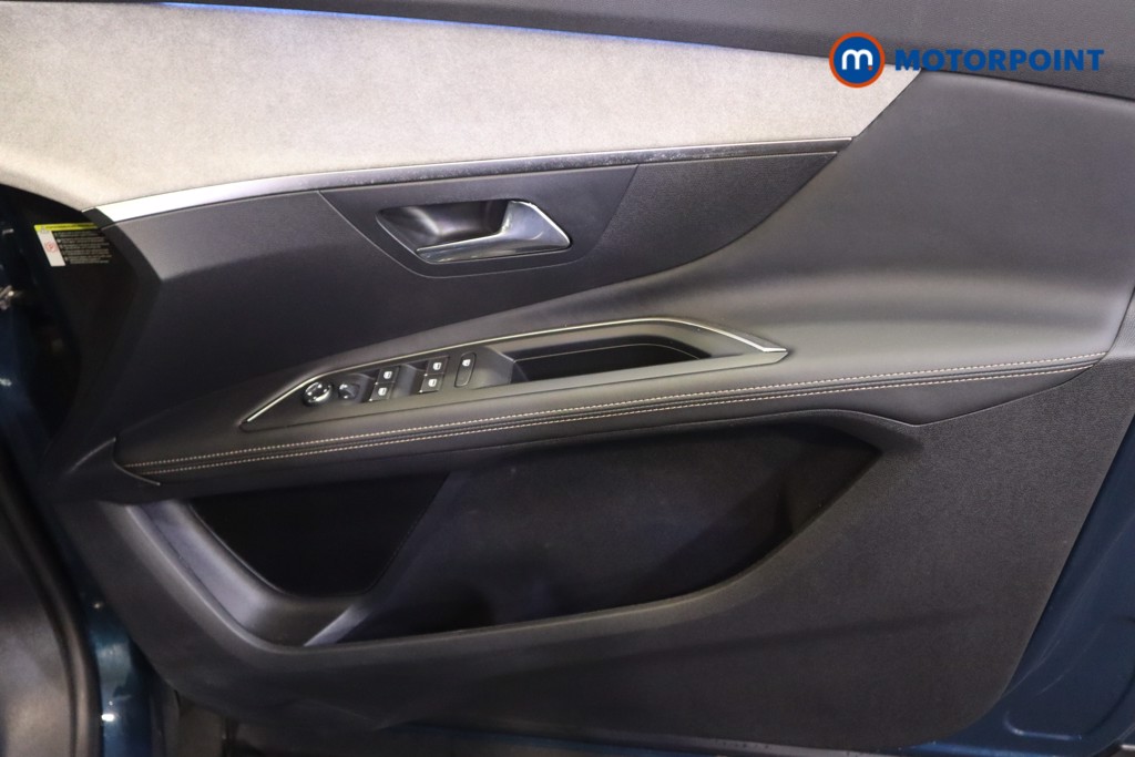 Peugeot 3008 GT Manual Diesel SUV - Stock Number (1569945) - 13th supplementary image